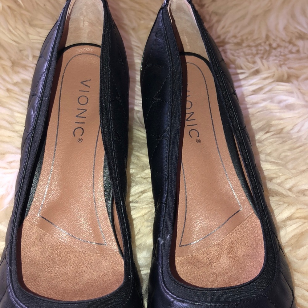 New Vionic Ruby Heel Size 8 - image 4
